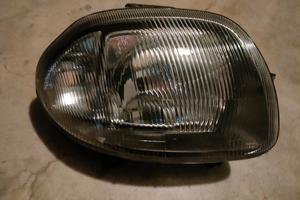 Fanale anteriore destro Renault Clio 2_mk2