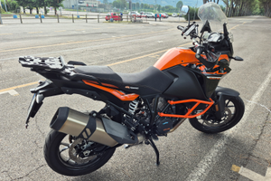 Ktm 1090 s