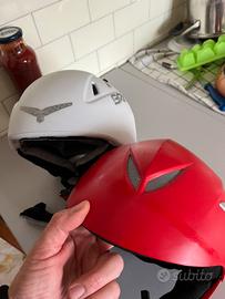 2 caschi nuovi neve sci snowboard Briko