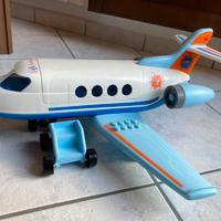 Aereo con personaggi