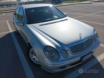 Classe E 220cdi anno 2004 per esportazione