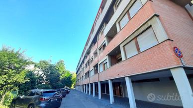 4 LOCALI A FORLÌ