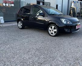 Ford Fiesta 1.4 TDCi - TETTUCCIO-NEOPATENTATI