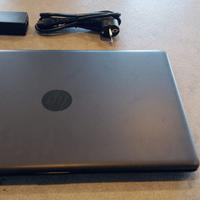 Computer portatile ricondizionato come nuovo