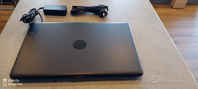 Computer portatile ricondizionato come nuovo