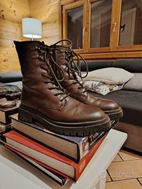 Stivaletti marrone marca Tamaris, numero 38