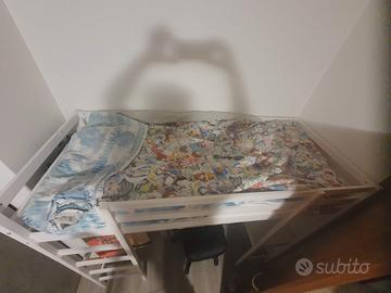 Letto singolo a soppalco con scrivania 