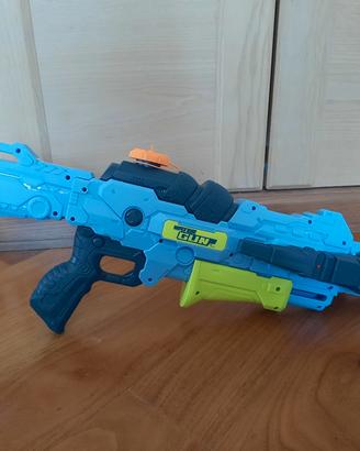 pistola d acqua water gun