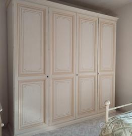 armadio a 4 ante prezzo abbastanza trattabile 