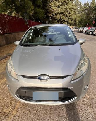 🚗 Ford Fiesta 1.2 82 CV Titanium – 44.000 km