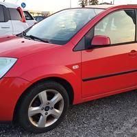 NEOPATENTATI ford FIESTA diesel