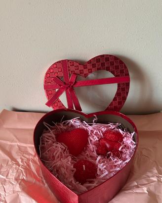 set scatola a cuore con candele artigianali