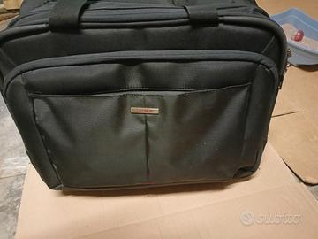 Megafono 16€ Borsa da viaggio 25€