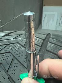 Pneumatici 255/45 R20