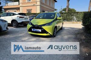 TOYOTA Aygo X-PLAY 1.0cc 70cv TELECAMERA