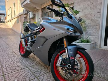 Ducati Supersport S 939
