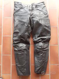 Pantaloni in pelle dainese