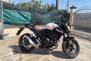 Honda Hornet 500 2025