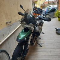 Moto Guzzi  V 85 TT Centenario