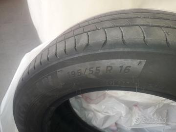 4 gomme Michelin