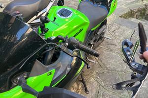 Kawasaki ninja krt 400