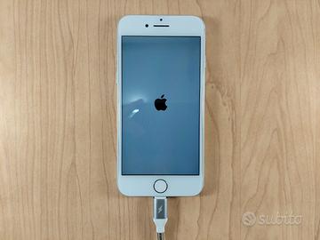 Smartphone iOS Apple iPhone 7 A1778 bianco
