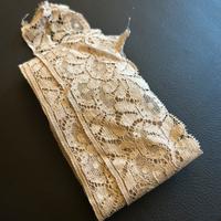 Pizzo vintage in cotone/filo dim. 290 cm beige