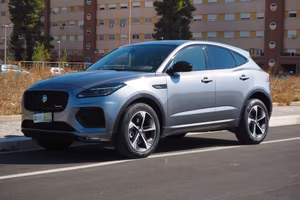 Jaguar F-Pace 2.0 D 163 CV AWD aut. R-Dynamic HSE