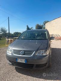 Volkswagen Touran 1.9cc 105cv TDI 