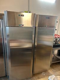 Frigorifero Professionale a Colonna 700 litri