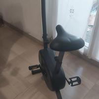 Cyclette  Cyberbike  con regolatore sforzo