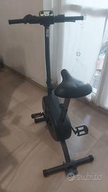 Cyclette  Cyberbike  con regolatore sforzo