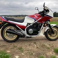 Honda VF 750 FD Ricambi