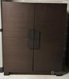 Madia moderna in legno scuro con cassetto interno