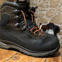 Scarpa da trekking AKU n42