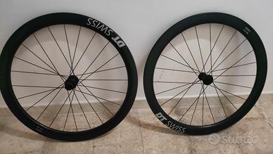 Ruote carbonio DT Swiss alto profilo