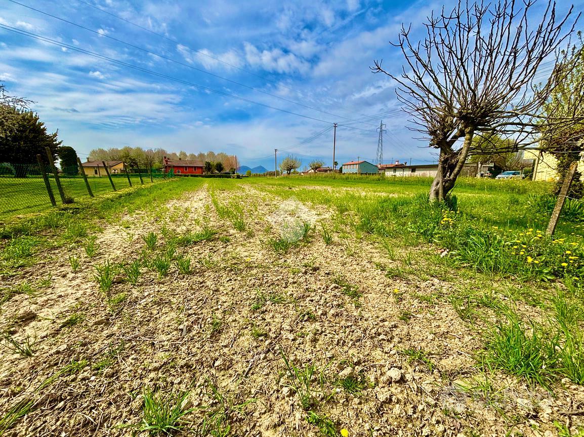 TER. RESIDENZIALE A MESTRINO - Vista 3