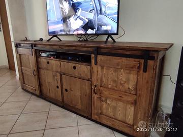 Madia porta tv  in Stile rustico