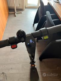 Segway  Ninebot E25A