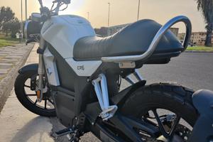 Moto elettrica Horwin Cr6