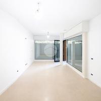 NEGOZIO A SCANZOROSCIATE