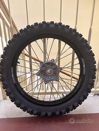 Gomme e cerchi cross