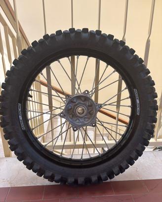 Gomme e cerchi cross