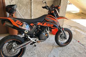 Ktm 690 smc