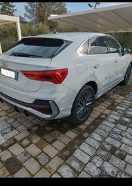 AUDI Q3 Sportback S-Line/Diesel 