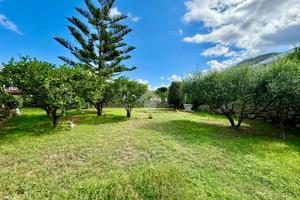 VILLA SINGOLA A FORIO