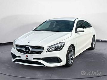 MERCEDES CLA Shooting Brake 220 Premium 4matic AuT