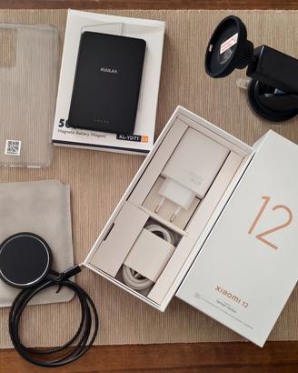 Xiaomi 12 + Magsafe e Powerbank + accessori 