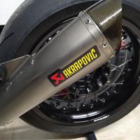 Silenziatore Akrapovic BMW r ninet