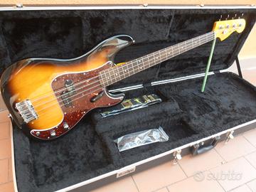 Squier by Fender Precision Bass